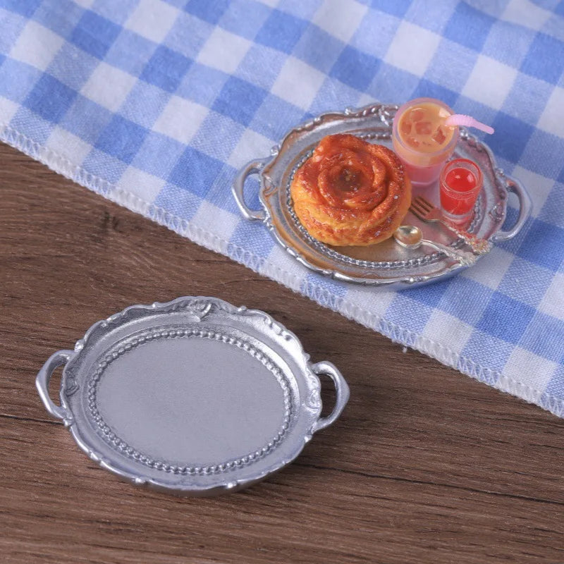 assiettes résine or argent classiques relief poignées présentation photo artisanat