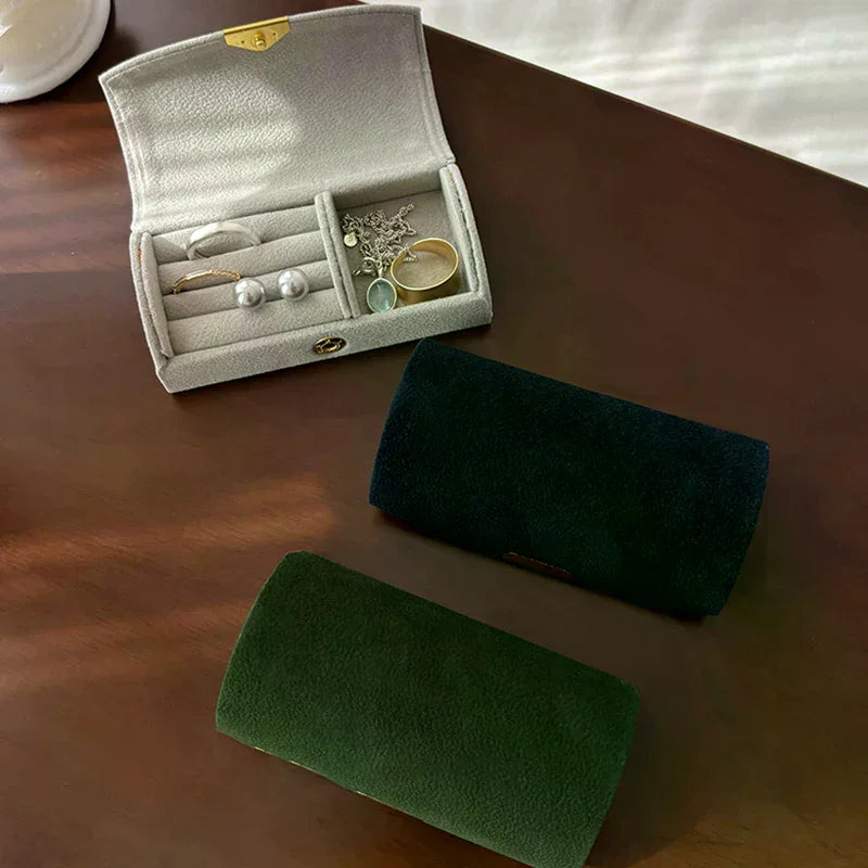 boîte bijoux velours gris vert rose classique boutons pression rangement portable