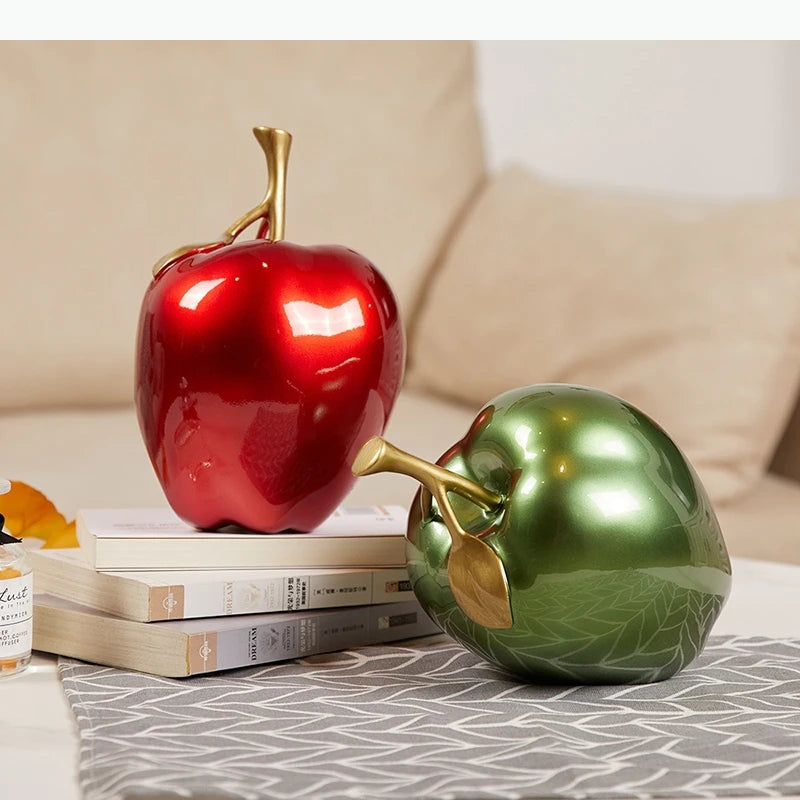 décoration intérieure moderne pomme verte rouge résine brillante 13cm dorée