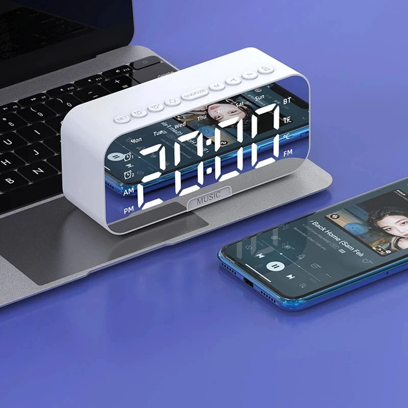 horloge réveil moderne haut parleur bluetooth affichage numérique calendrier blanc gris