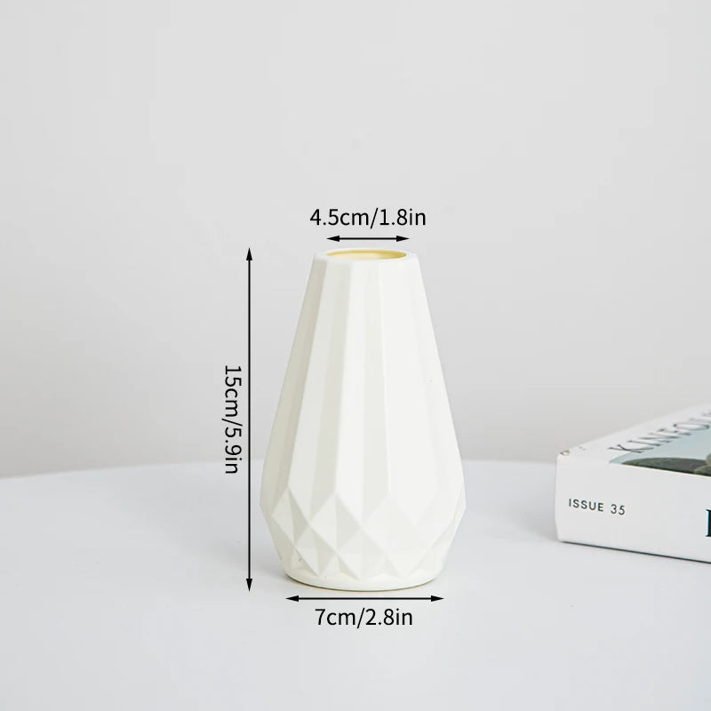 vases modernes blancs texture feuilles décoration intérieure minimalistes tiges fleurs séchées