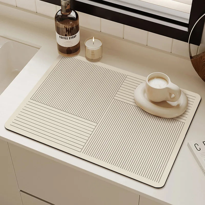 tapis cuisine absorbant anti dérapant résistant chaleur moderne beige clair rayures horizontales