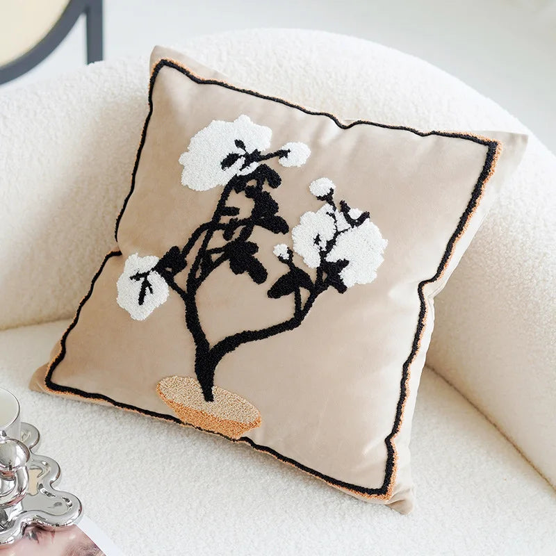 taies d'oreiller patchwork moderne motifs brodés couleurs variées géométriques fleurs beige marron noir blanc