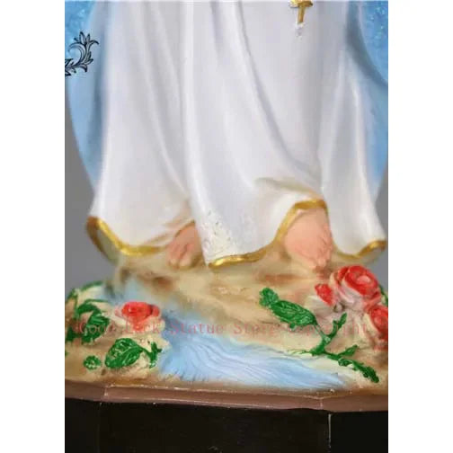 statue religieuse vierge marie résine blanc bleu clair doré croix fleurs base