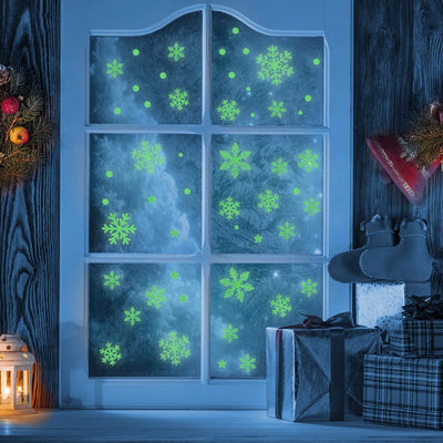 Autocollant flocon de neige lumineux noir sur fenêtre décorée pour Noël