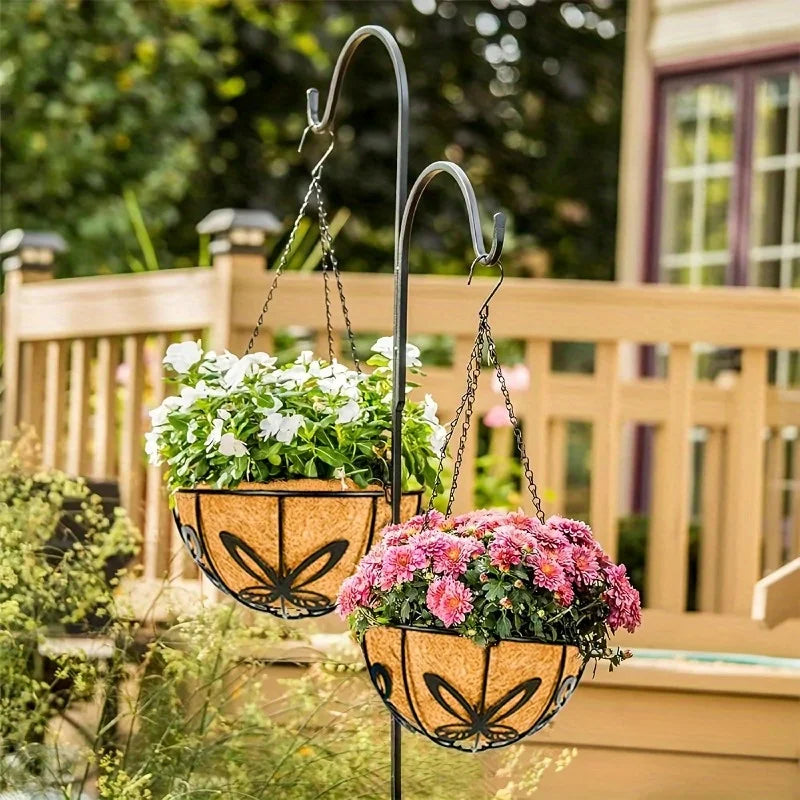 jardinière suspendue métal motif papillon fleurs pensées chrysanthèmes rustique décoration balconintérieur noix coco texturée