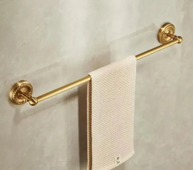 accessoires salle bain doré porte serviettes crochet classique finition antique fixations murales ensemble quincailleries