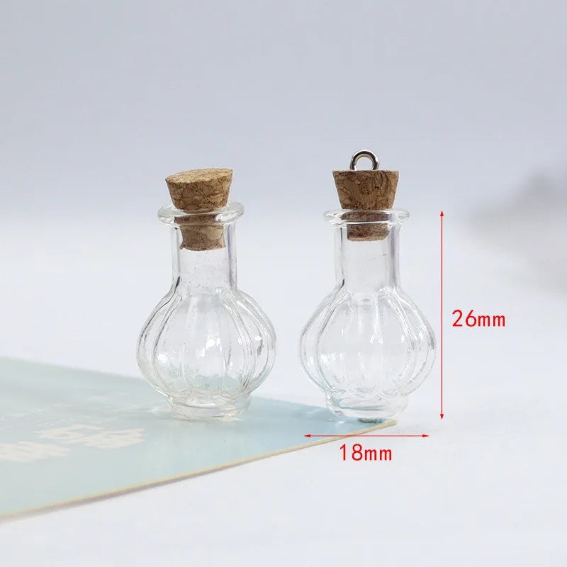 mini vases verre transparents rayures classiques bouchons colorées deco diy salon poupée accessoire artisanat