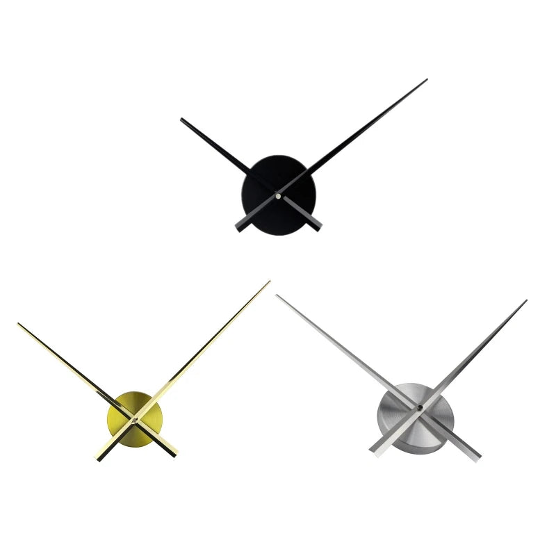 horloge murale moderne mécanisme aiguille métal doré argenté minimaliste nature morte