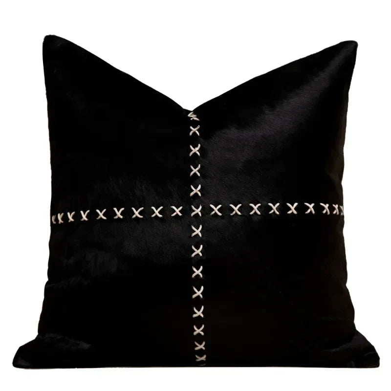 coussin imprimé léopard noir blanc moderne salon décoration canapé carré peluche adhésif