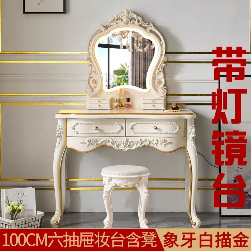 maquillage blanc ornements floraux six tiroirs grand miroir tabouret chambre classique