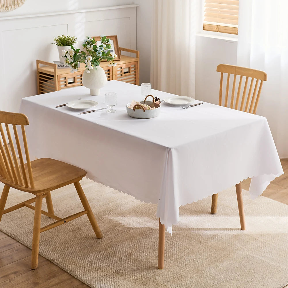 nappe blanche polyester texturée bordure dentelée réutilisable machine moderne extérieur mariage restaurant fête cuisine