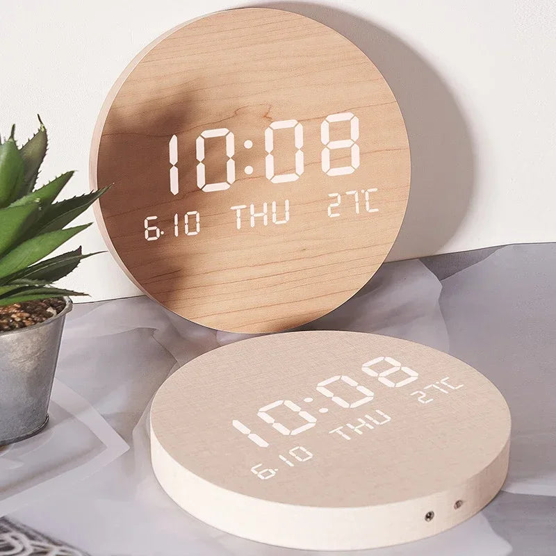horloge murale digitale LED beige bois moderne sans cadre rechargeable