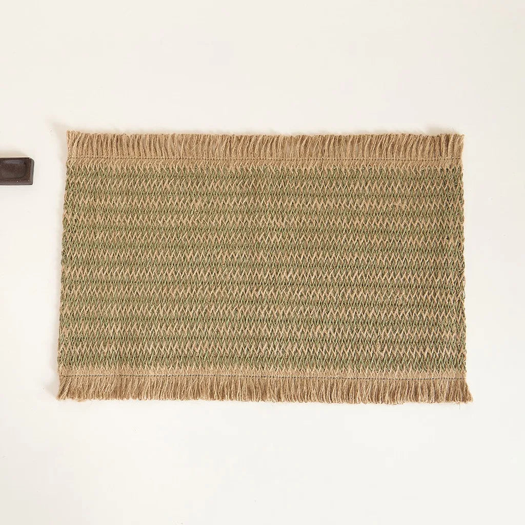 tapis moderne vert beige rouge rayures diagonales respectueux environnement