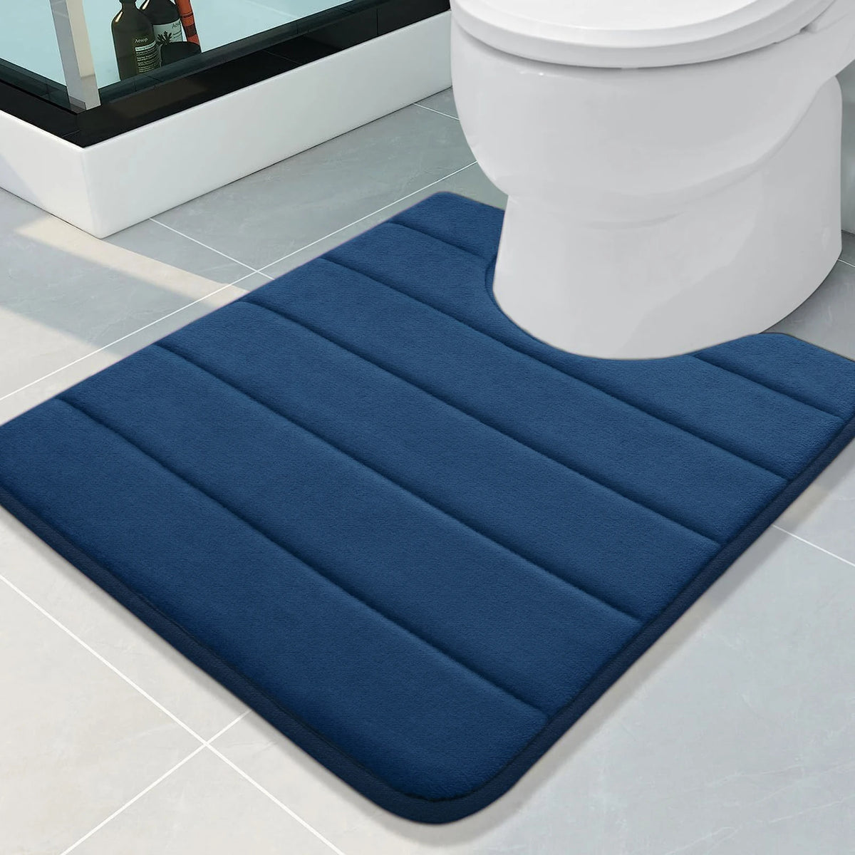 tapis toilette salle bain gris foncé rayures horizontales antidérapant mousse mémoire forme moderne confortable