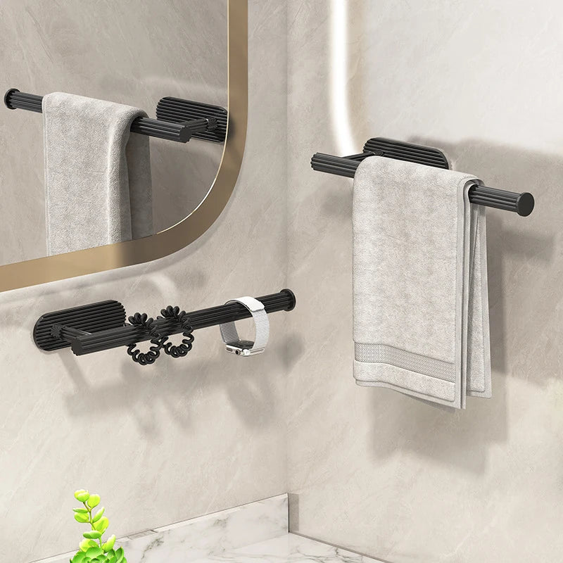 porte serviettes moderne porte papier toilette noir blanc motif géométrique motif tasses