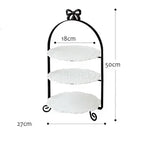 support desserts blanc doré vintage assiettes dentelle élégantes gâteaux crème glacée