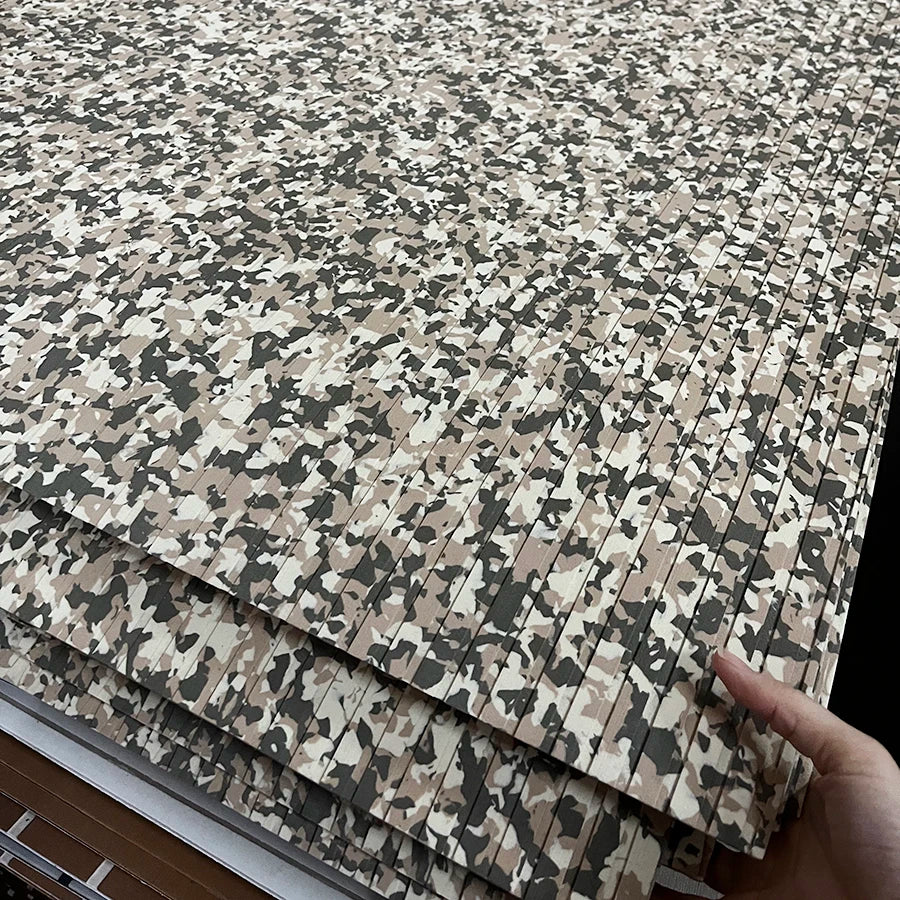 tapis sol bateau camouflage gris noir moderne autoadhésif 2400mm 450mm