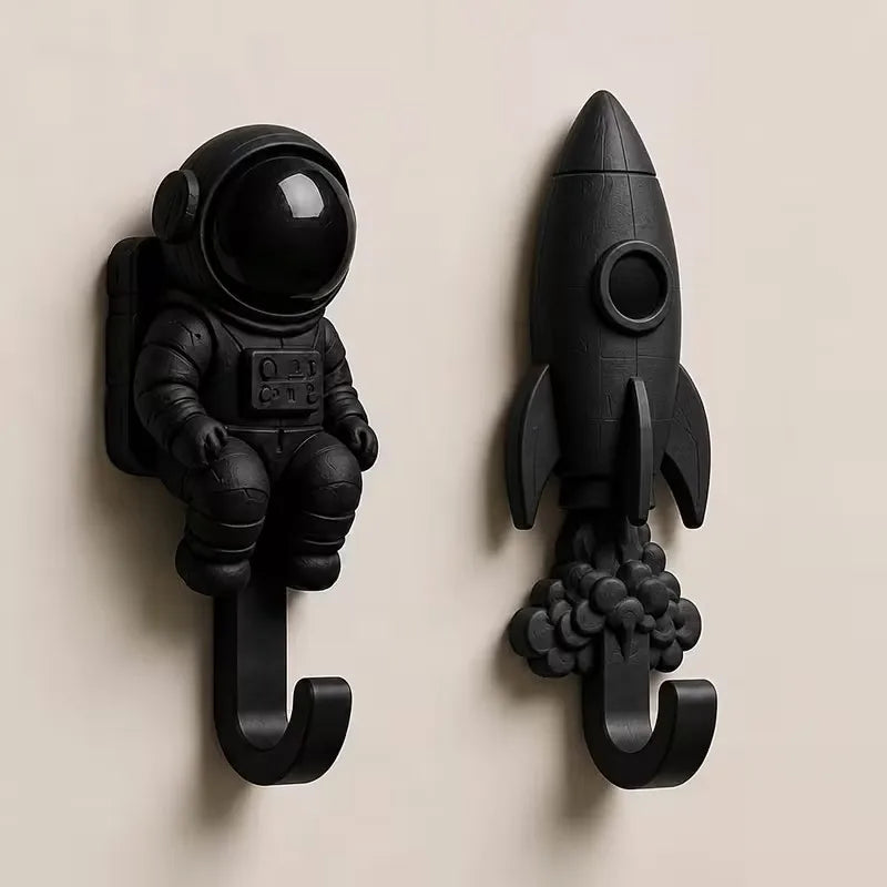 porte manteau mural astronaute fusée détails texturés noir blanc spatial decoratif enfants