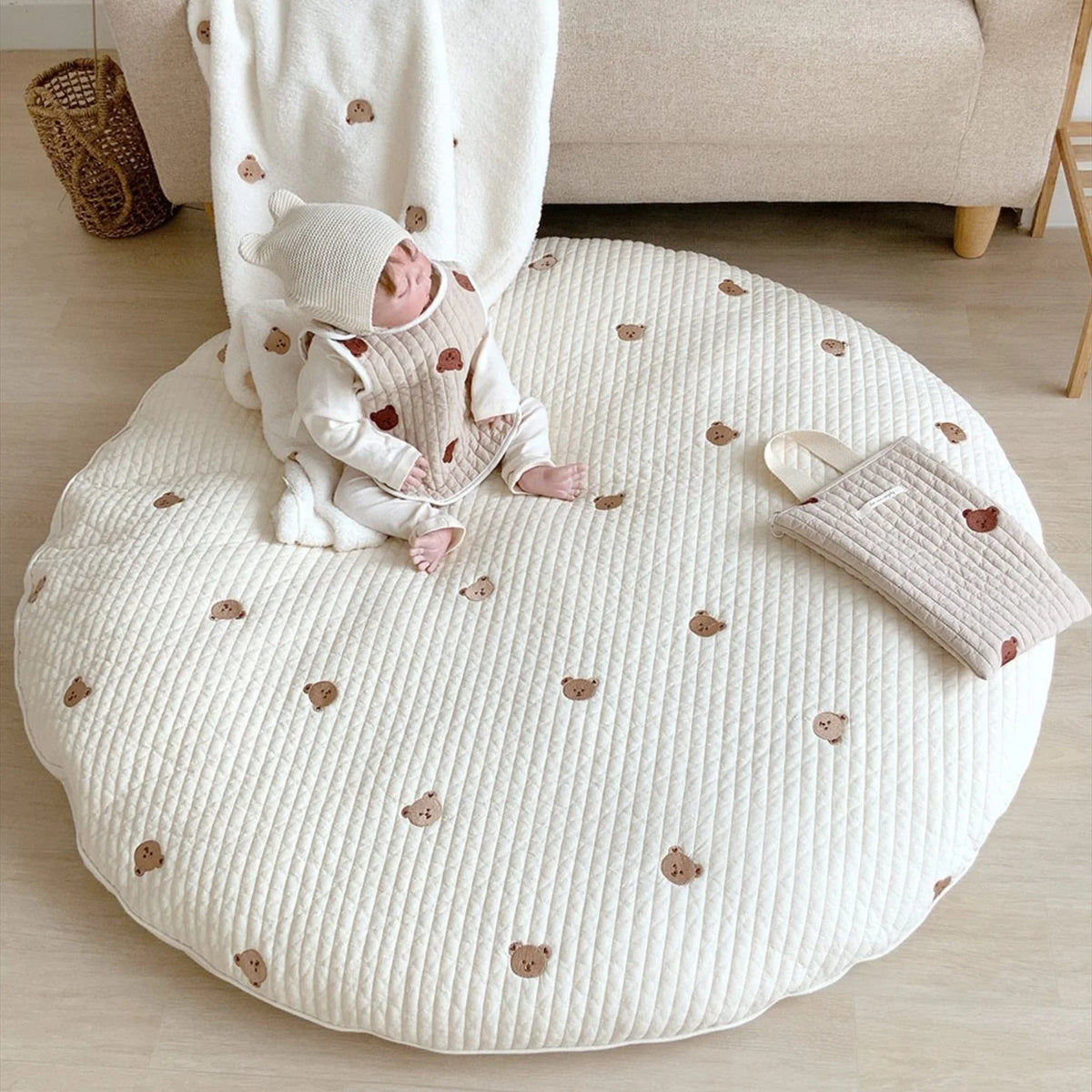 tapis rond bébé blanc pois nounours brodés coussin oreiller nordique décoration minimaliste enfants chambre