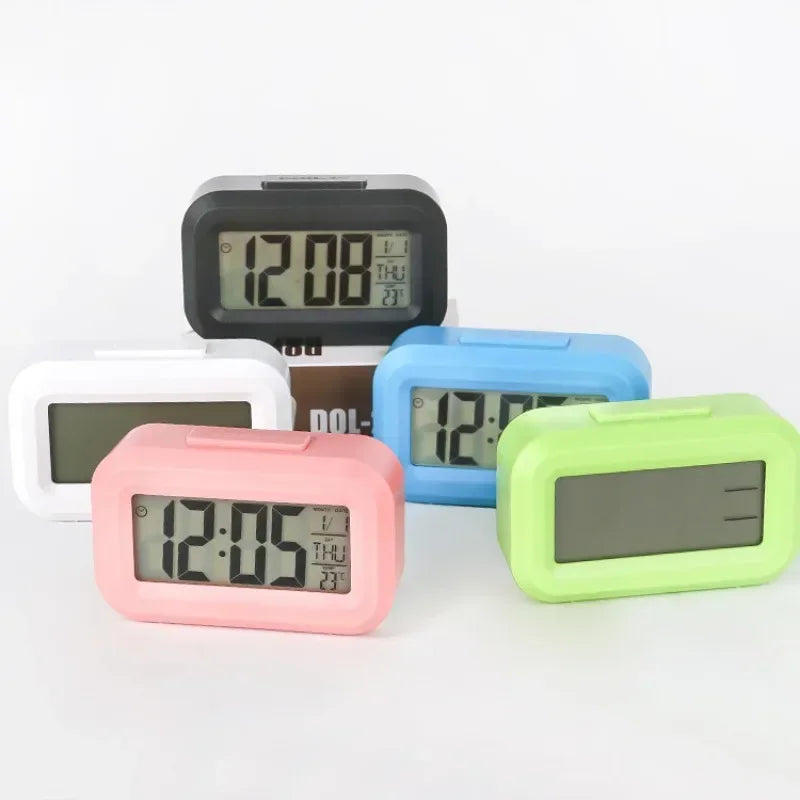 réveil numérique horloge LED moderne alarme timer date température noir bleu rose vert