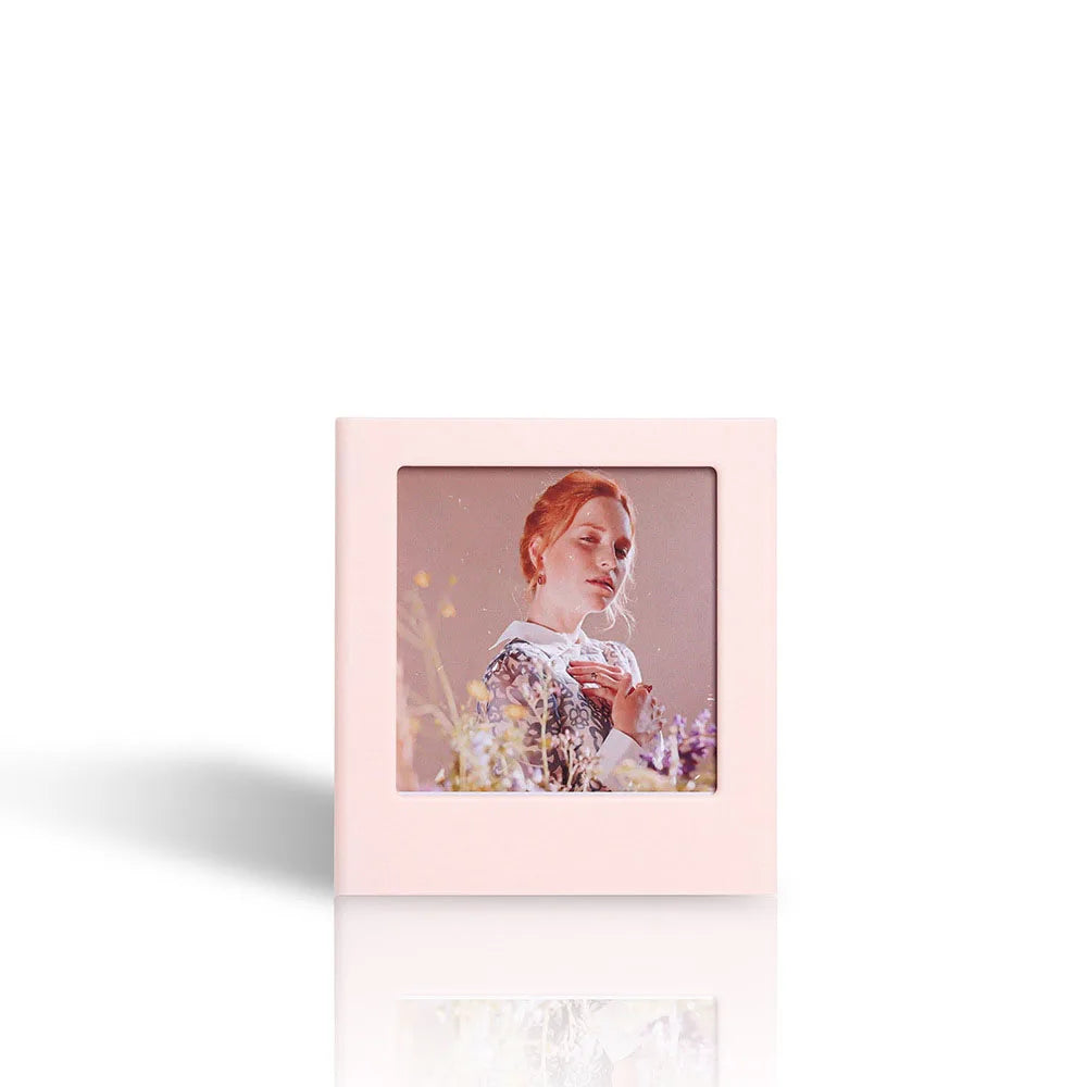 cadres photo aimants transparents modernes rose jaune bleu noir minimalistes
