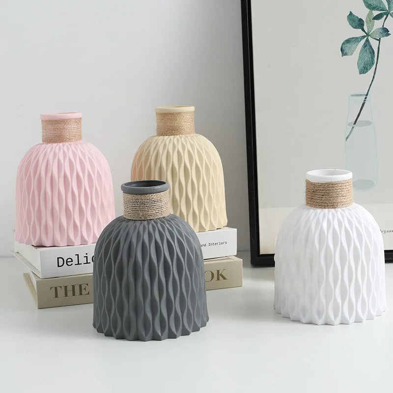 vases décoratifs blanc beige gris rose motif ondulé corde jute moderne
