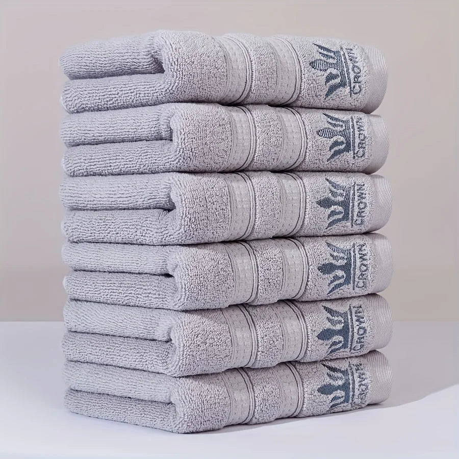 serviettes coton brodées bleu marine gris clair absorbantes douces moderne
