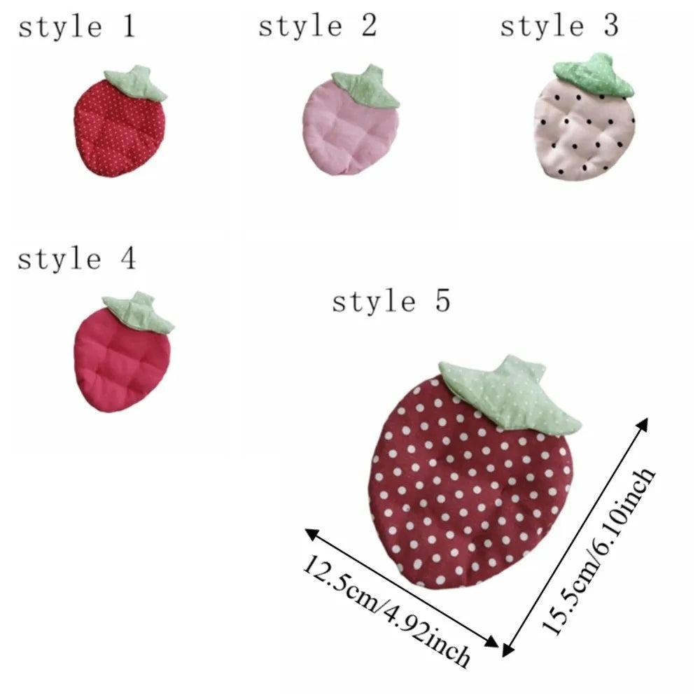 coussin protection tasse motif pois fraise kawaii rouge blanc vert clair décoratif polyester