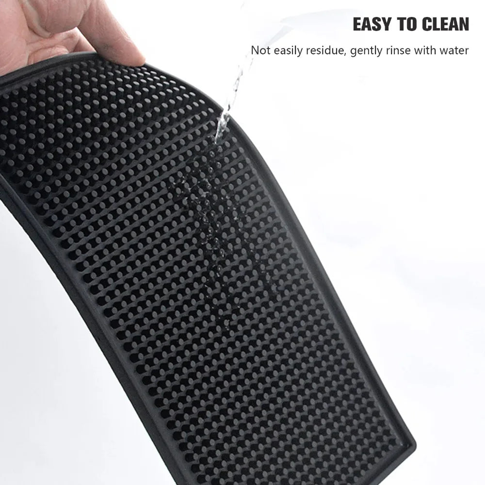 tapis bar caoutchouc silicone noir perforations antidérapant moderne cuisine accessoire résistant chaleur