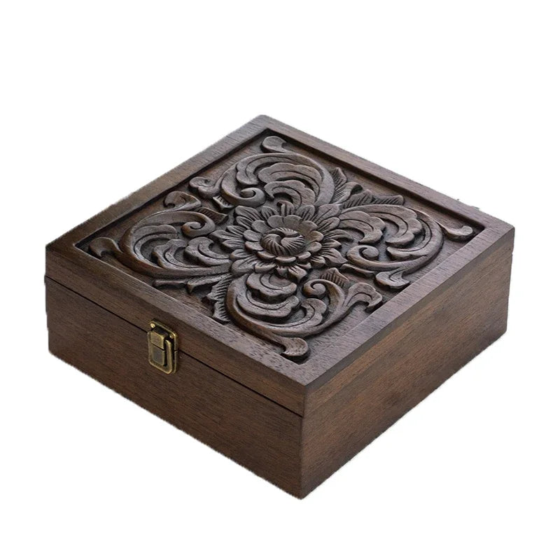 boîte bijoux vintage bois sculpté floral compartiments marron doré fixations traditionnelles