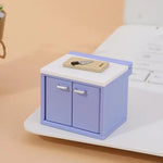 miniature cuisine accessoires mat violet clair moderne évier meubles couteau poêle bouteilles