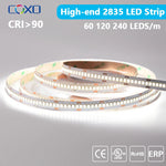 Bande LED 2835 flexible de 5m allumée en blanc chaud