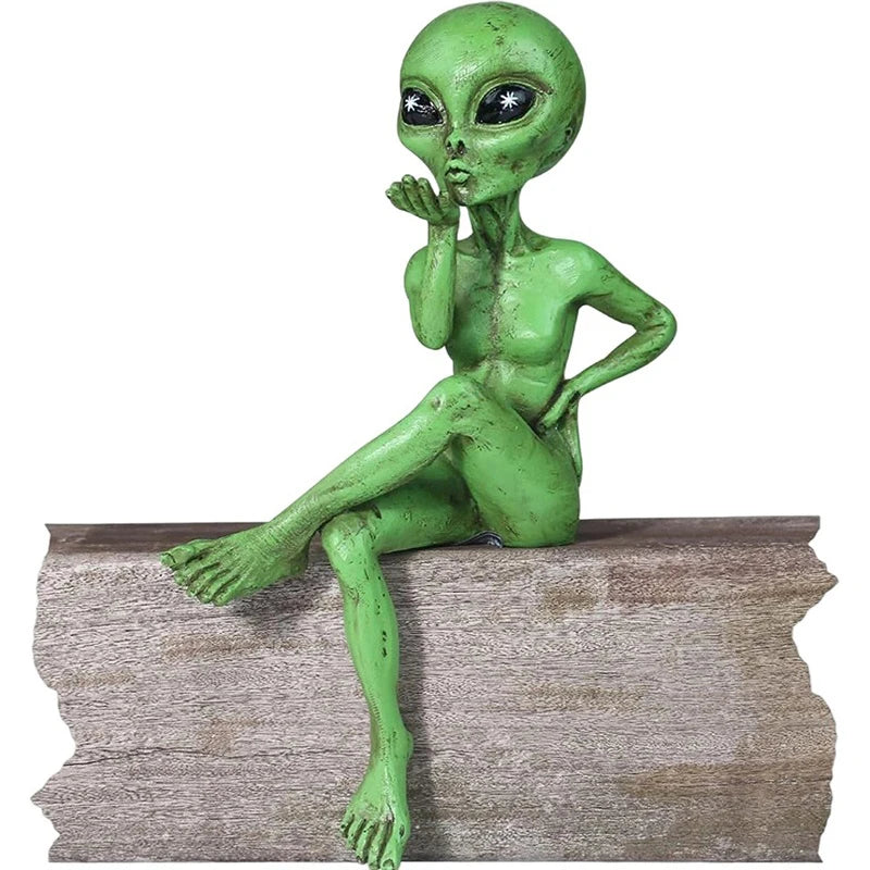statues aliens résine vert gris yeux grands ouverts réaliste détaillé ornement intérieur extérieur
