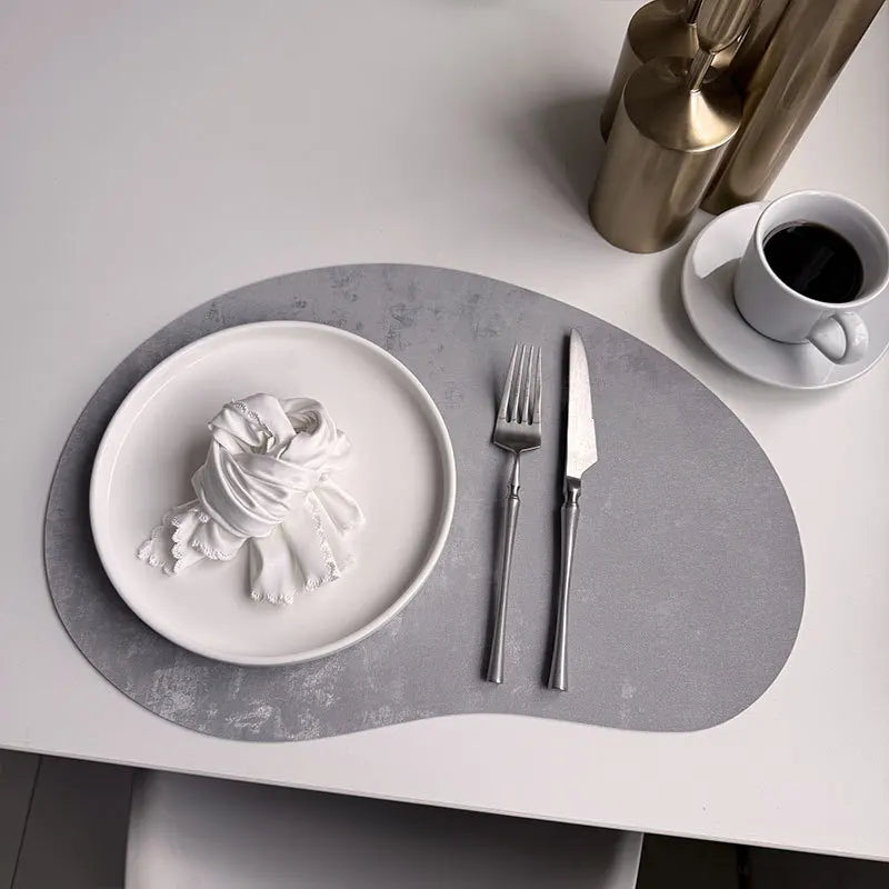 serviettes table velours géométriques moderne élégantes respectueuses environnement vert olive noir gris clair