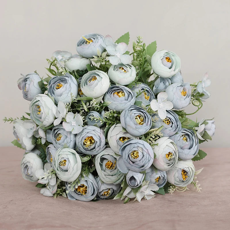 bouquet fleurs artificielles romantique rose grise blanche feuilles vertes vintage