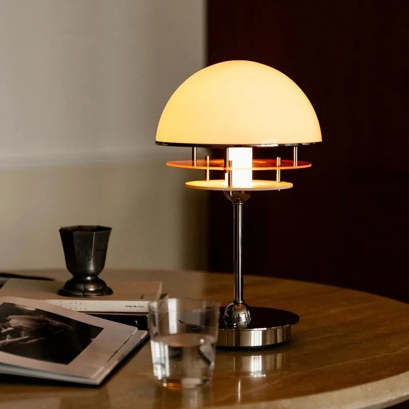 lampe table moderne contemporain lumière chaude led blanc opaque métal