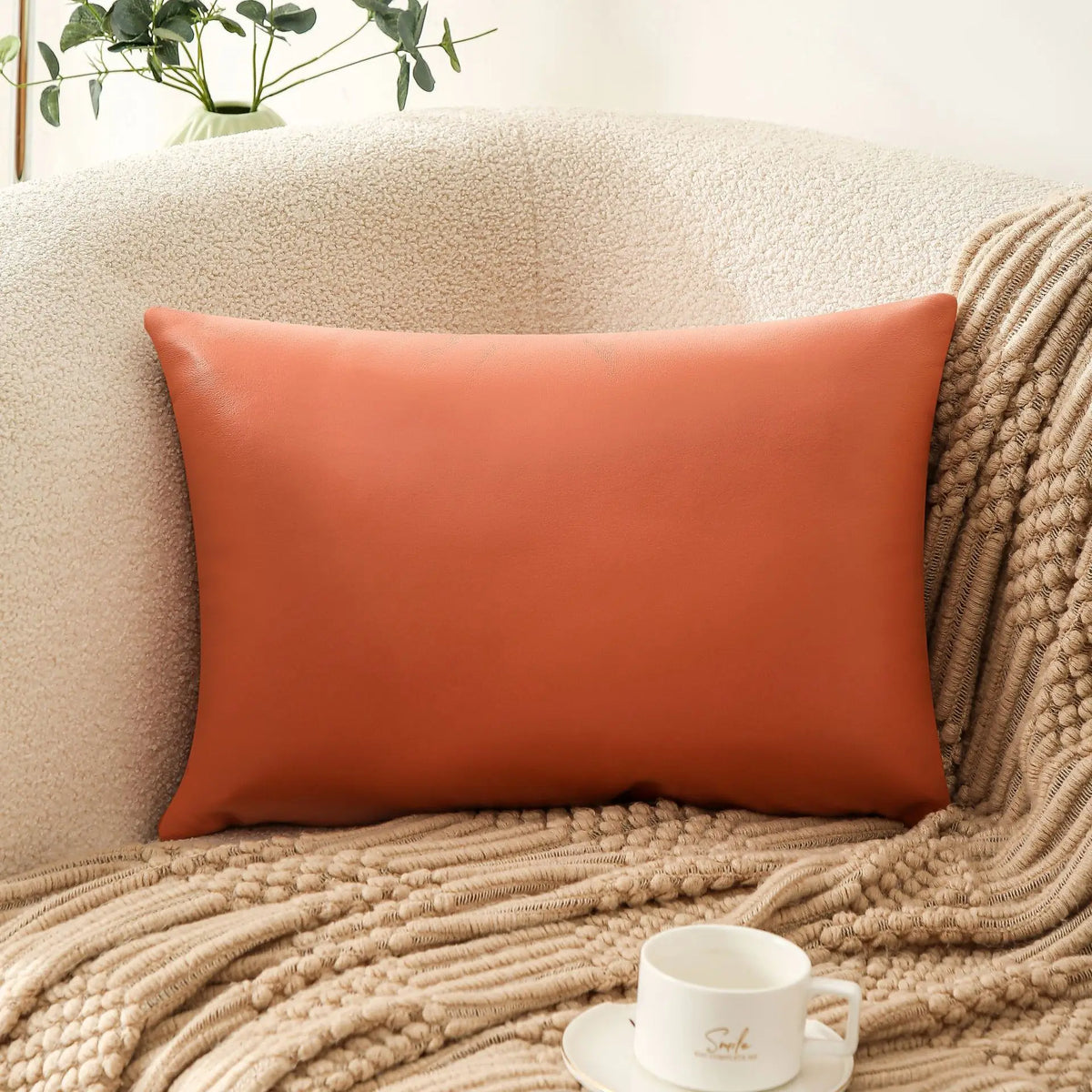housses coussin carrées unies modernes beige gris orange lit décoration voiture