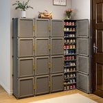 meuble chaussures gris moderne grand rangement chaussures porte poignées dorées salon entrée maison