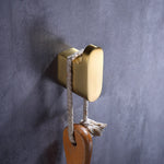 accessoires salle bain doré moderne porte serviettes fixations murales ensemble quincaillerie