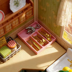 organisateur couverts miniatures vert rose beige moderne cuisine vaisselle clips cuillères fourchettes couteaux ouvreur