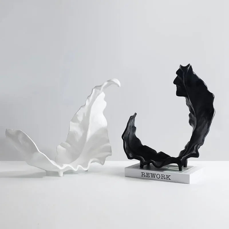feuille sculpture blanc noir argenté cuivré organique contemporain rangement bijoux décoration intérieure