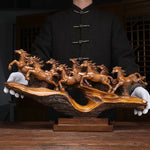 ornements sculptés chevaux résine artisanal chinois couleurs dorées rouges noires modernes
