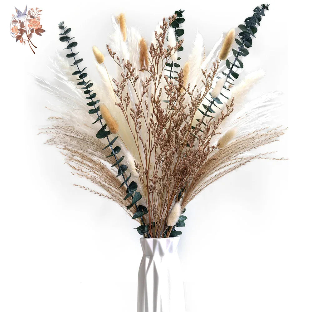 bouquet fleurs séchées blanc beige vert plumes feuilles boho chic ruban vase décoration intérieure
