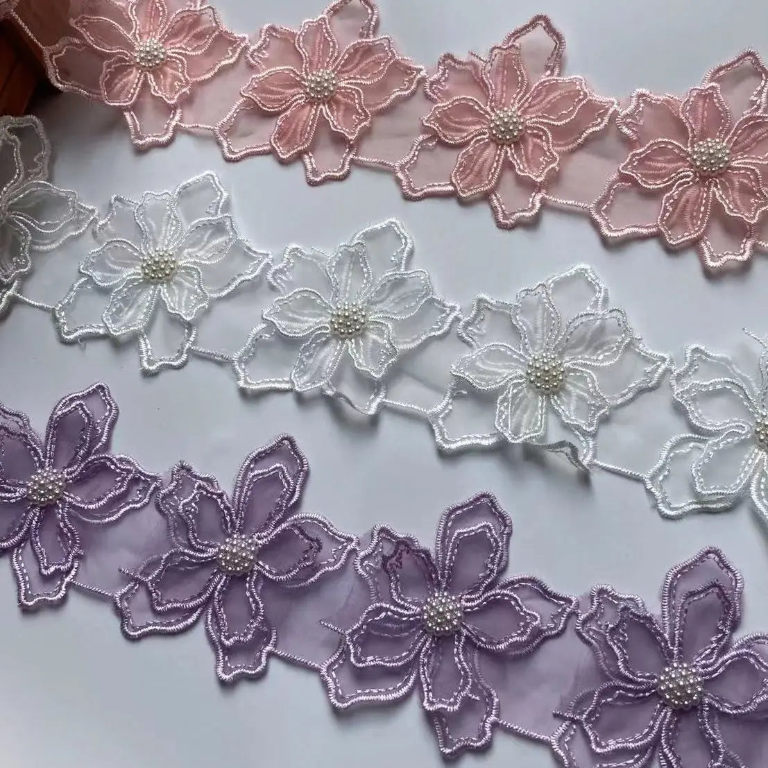 ruban dentelle motif floral coton polyester mariage rose blanc violet transparent