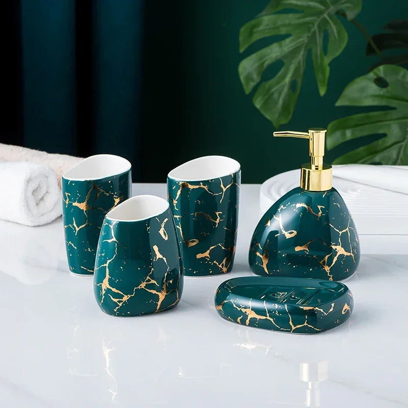 ensemble salle bain moderne marbre doré blanc distributeur savon porte brosse dents tasses plateaux