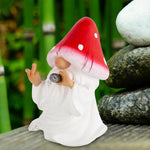 statue gnome jardin fée doigt milieu champignon résine couleurs vives décoration extérieure patio lawn