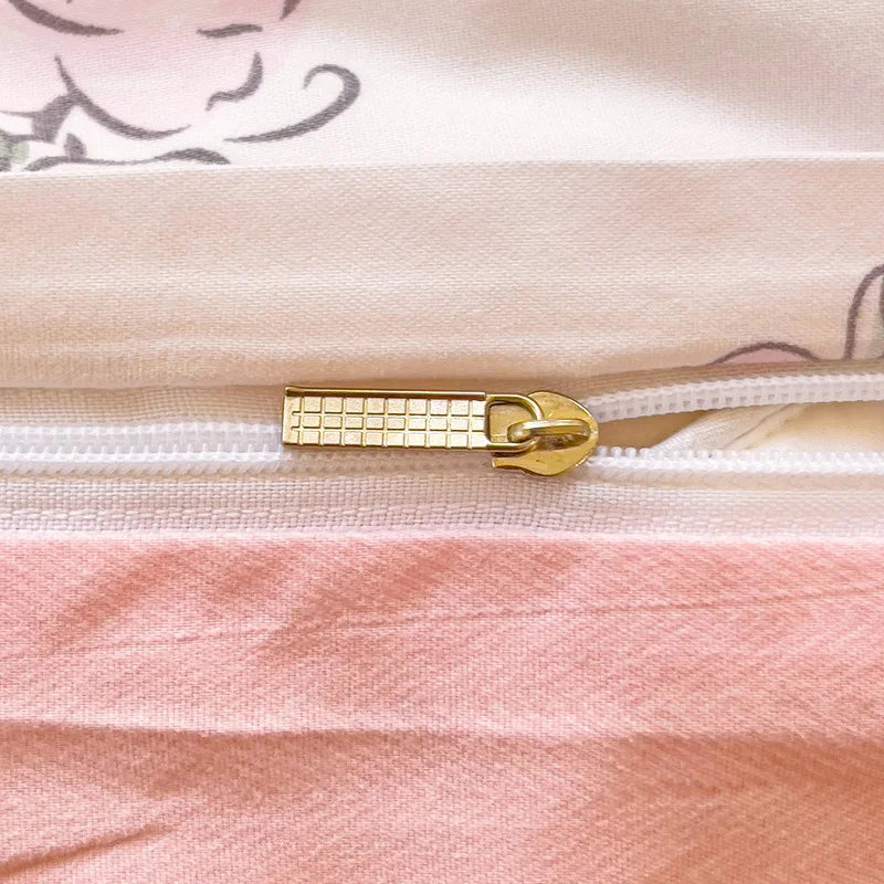 Comparaison des couleurs disponibles pour la housse de couette fleurie