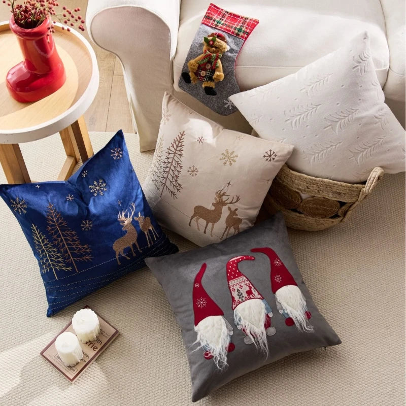 housse coussin brodée rennes noël traditionnelle décorative coton polyester gris beige vert bleu rouge