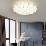 plafonnier led moderne blanc rayures noires salon chambre coucher éclairage intérieur